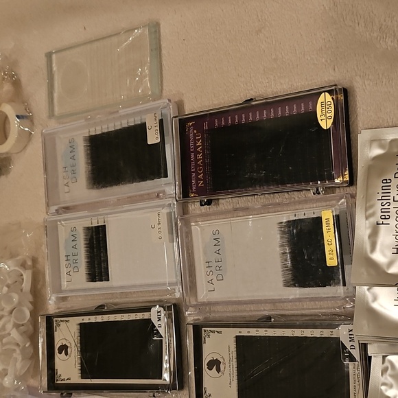 Lash Set - Picture 9 of 10